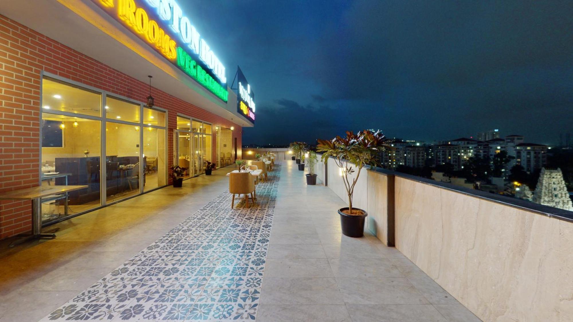Kingston Hotel Bangalore Exterior photo